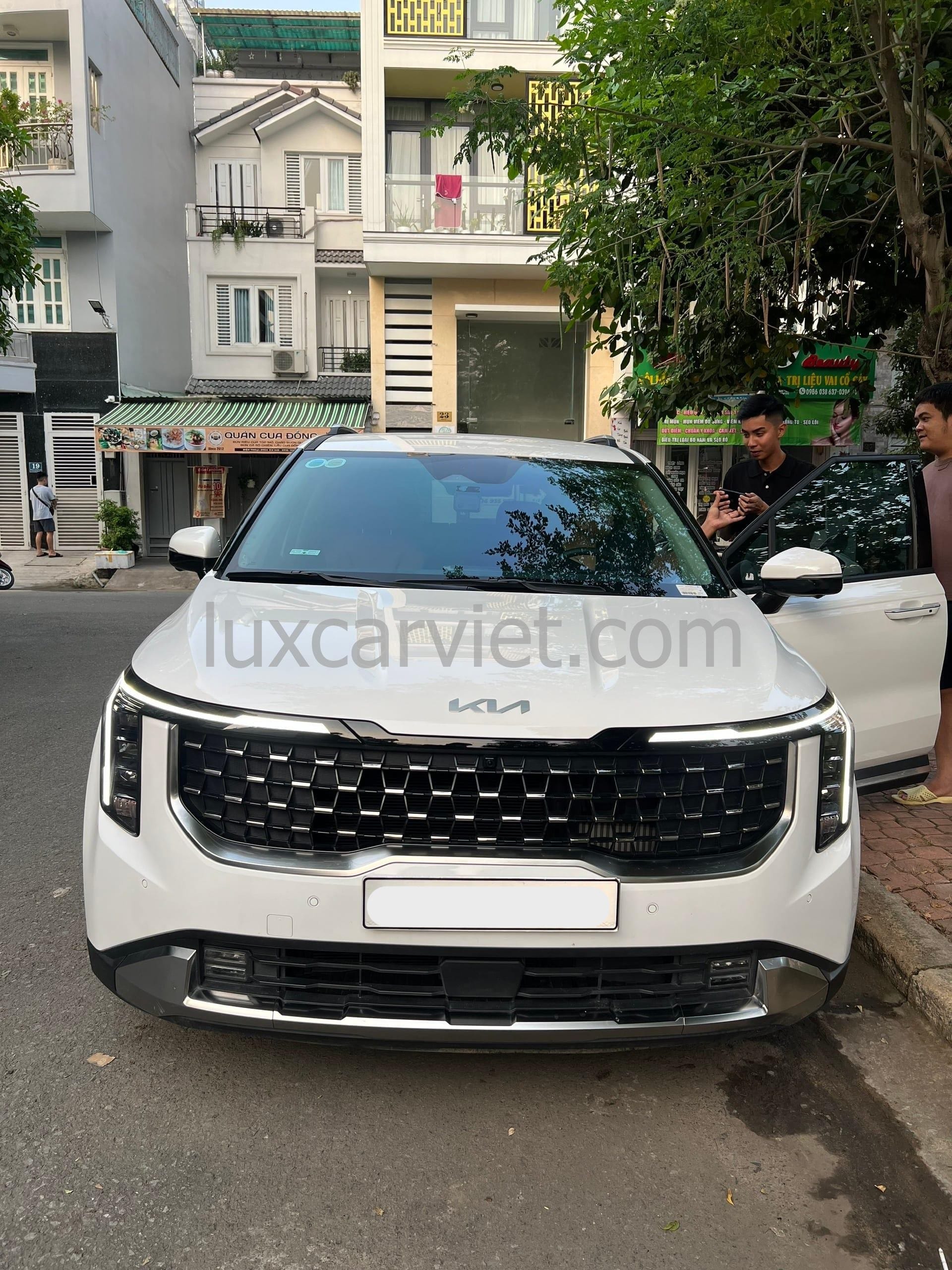 Dịch vụ thuê xe tự lái Kia Carnival 2025