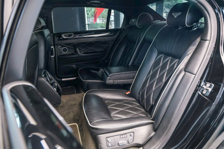 Cho Thuê Xe Bentley Flying Spur