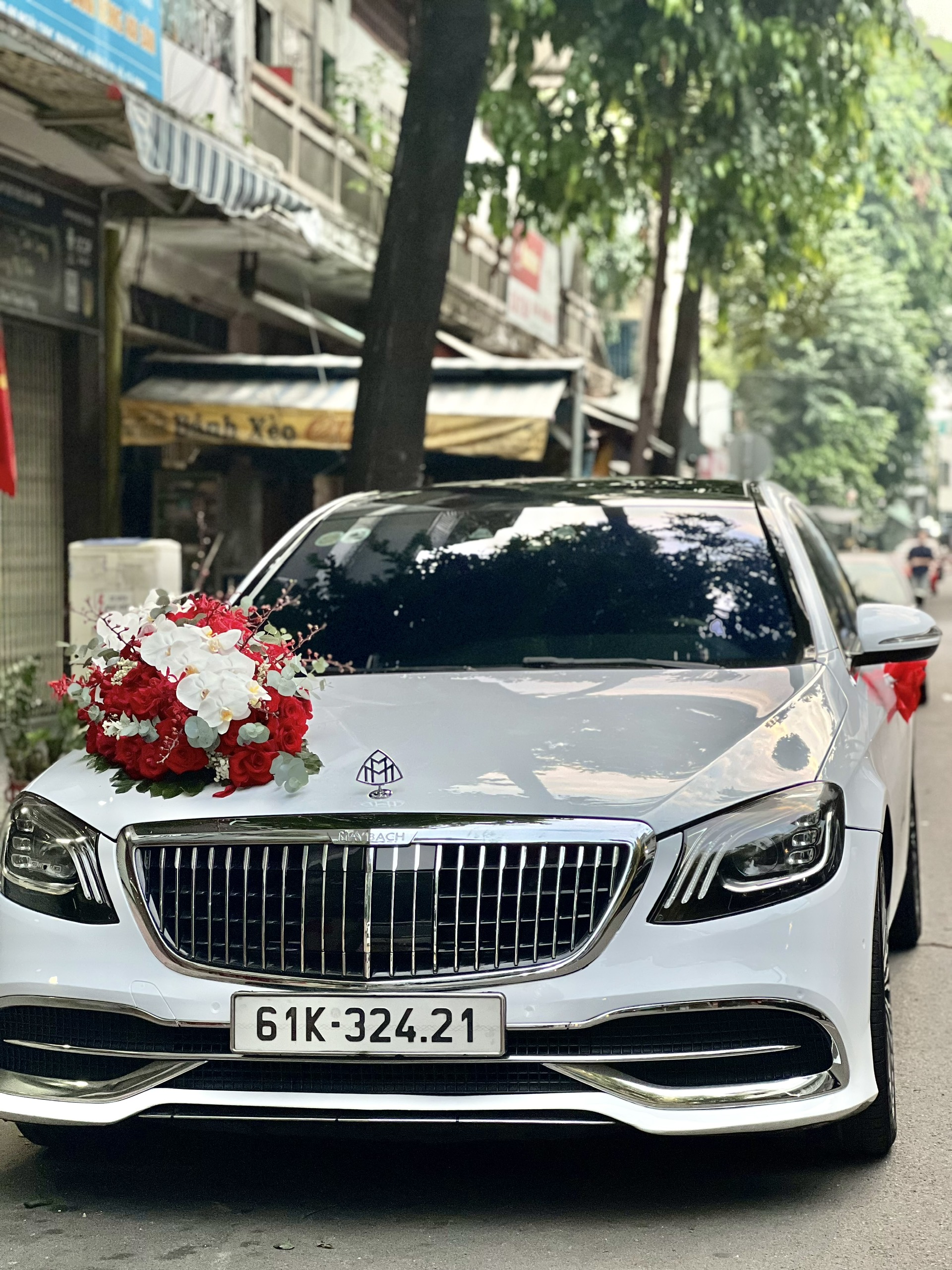 Cho Thuê Xe Hoa Tại TP.HCM