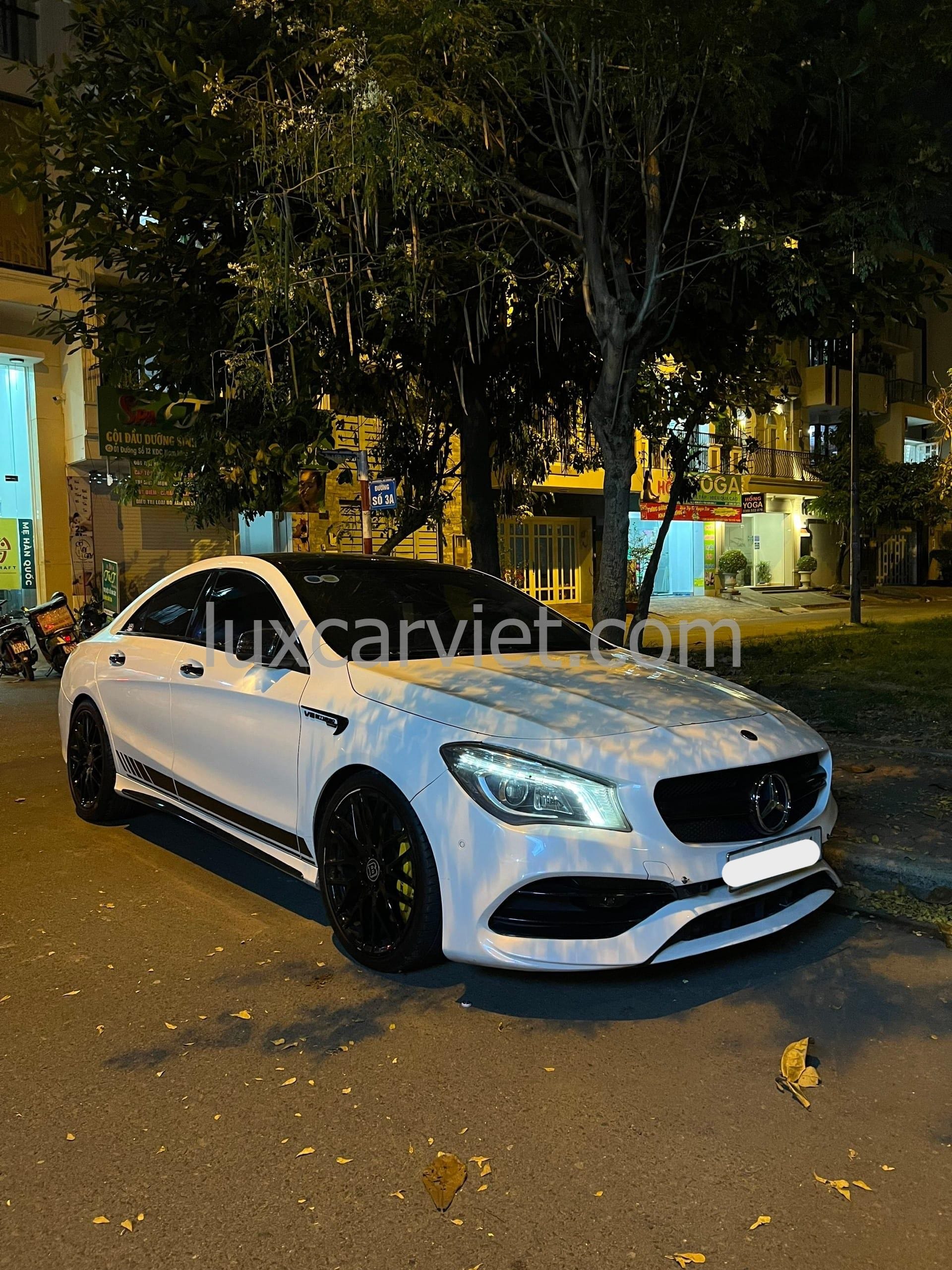 Dịch Vụ Thuê Xe Mercedes-Benz CLA 45 Tự Lái Tại Hồ Chí Minh