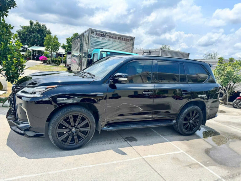 Dịch Vụ Cho Thuê Xe Lexus Lx570 Cao Cấp tại TP.HCM