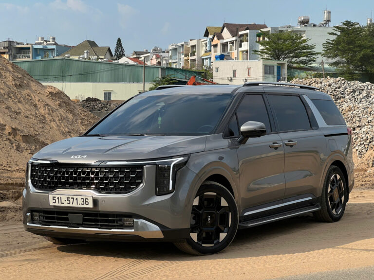 Dịch vụ cho thuê xe tự lái KIA Carnival 2026
