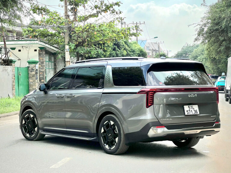 Dịch vụ cho thuê xe tự lái KIA Carnival 2026