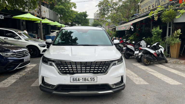 Dịch vụ thuê xe tự lái Kia Carnival Tự Lái, Có Tài