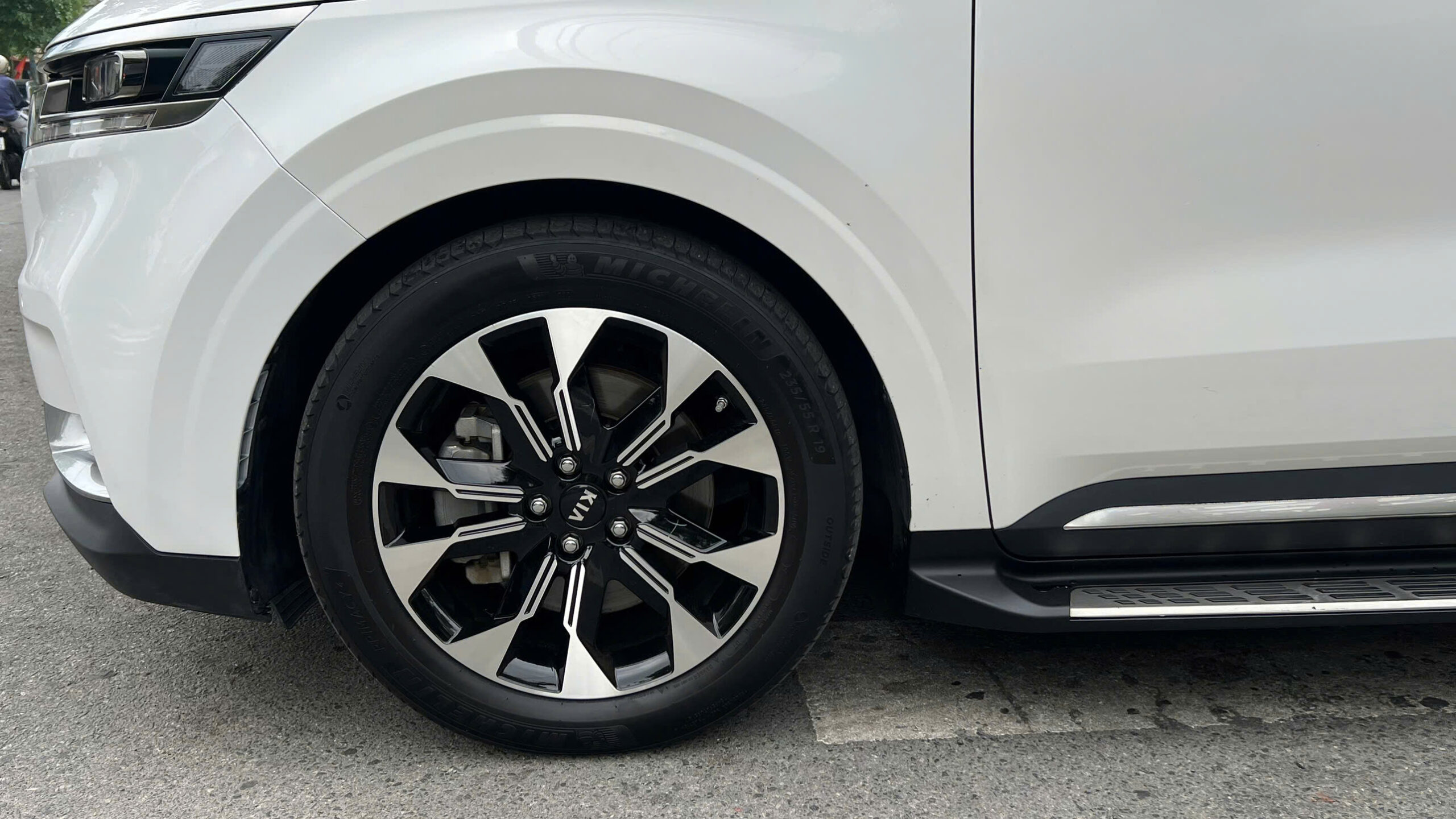 Dịch vụ thuê xe tự lái Kia Carnival Tự Lái, Có Tài