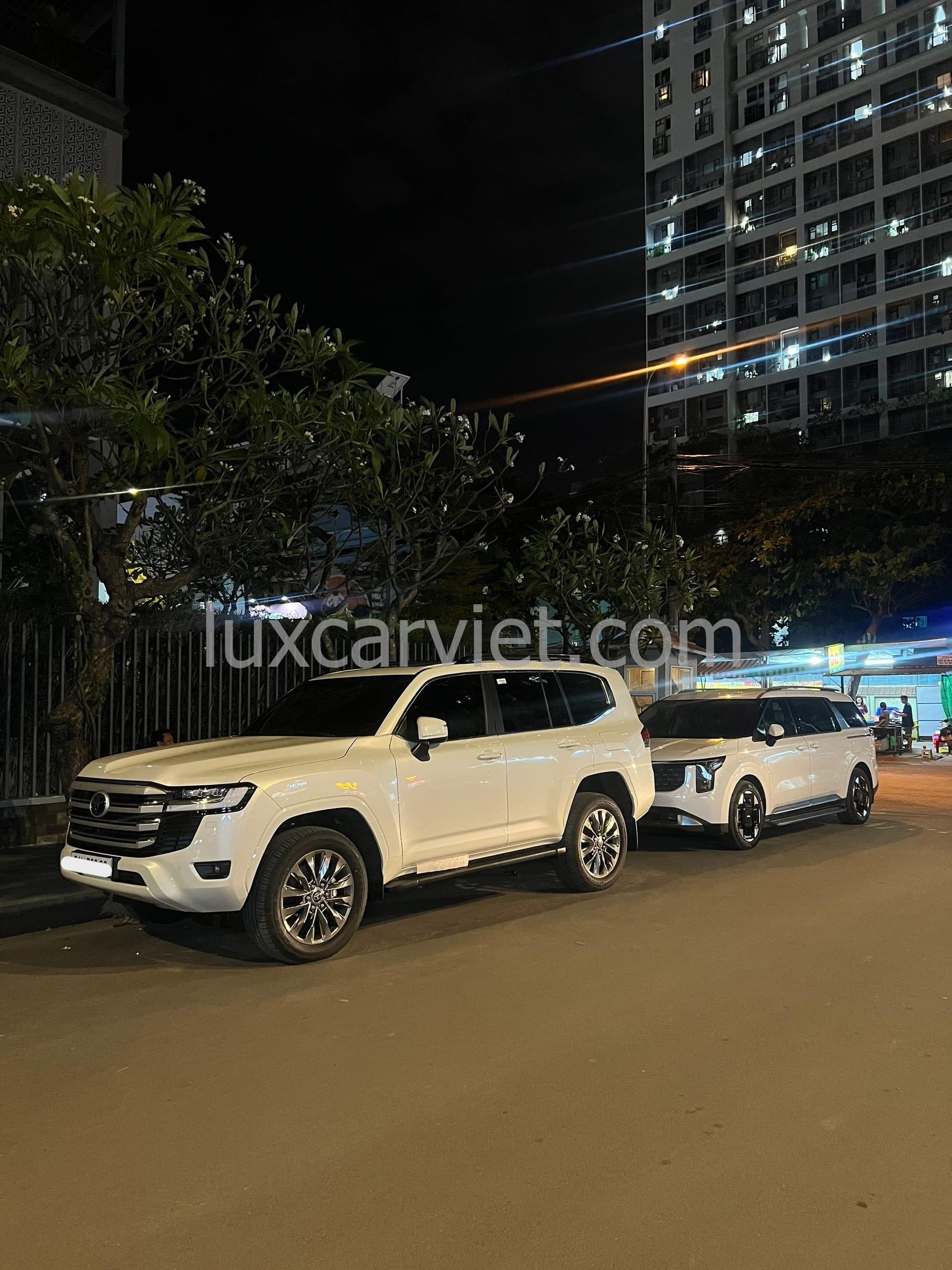 Dịch Vụ Cho Thuê Xe Tự Lái Land Cruiser LC300 Tại TP.HCM