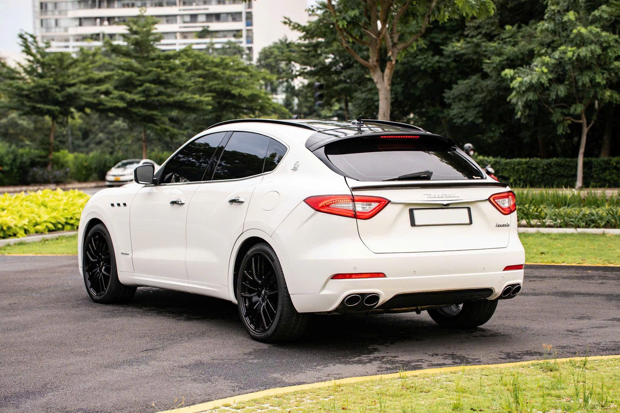 Cho Thuê Xe Maserati Levante 5 Chỗ Tại TP.HCM - Ảnh 4