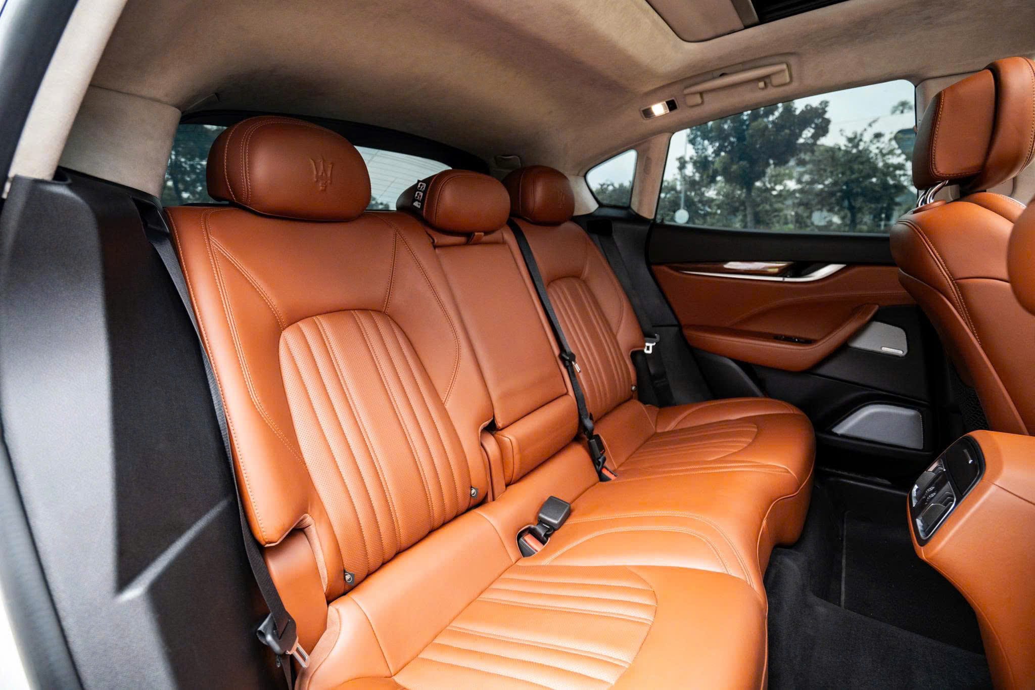 Cho Thuê Xe Maserati Levante 5 Chỗ Tại TP.HCM - Ảnh 11