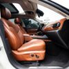 thue xe maserati levante 5 cho 5