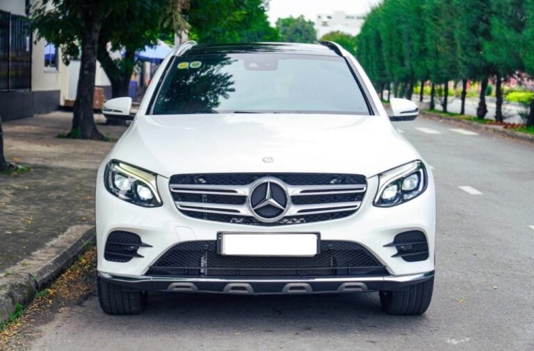 Thuê Xe Mercedes GLC 300 Tự Lái