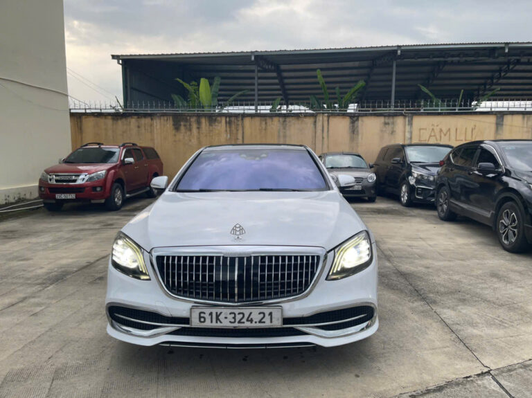 Thuê Xe Mercedes S400 Sang Trọng Đời Mới Tại TP.HCM