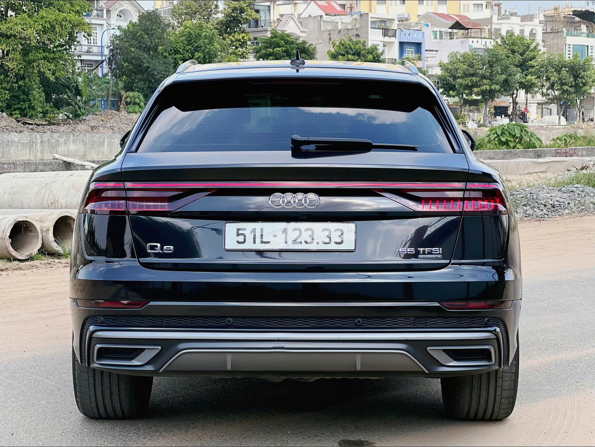Thuê Xe Tự Lái Audi Q8 Giá Ưu Đãi Tại TP.HCM
