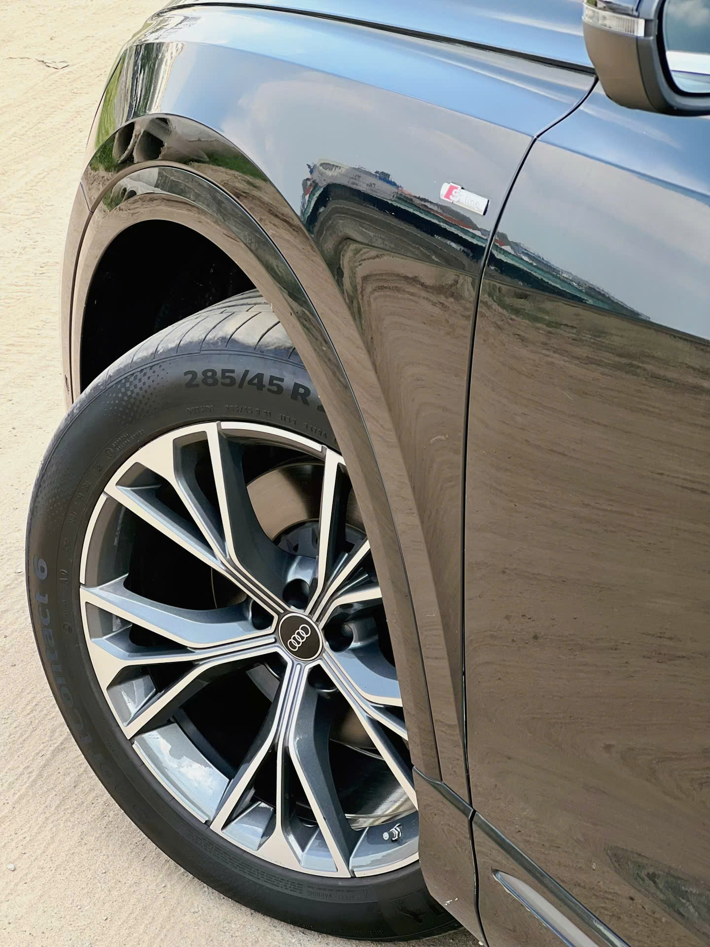 Thuê Xe Tự Lái Audi Q8 Giá Ưu Đãi Tại TP.HCM