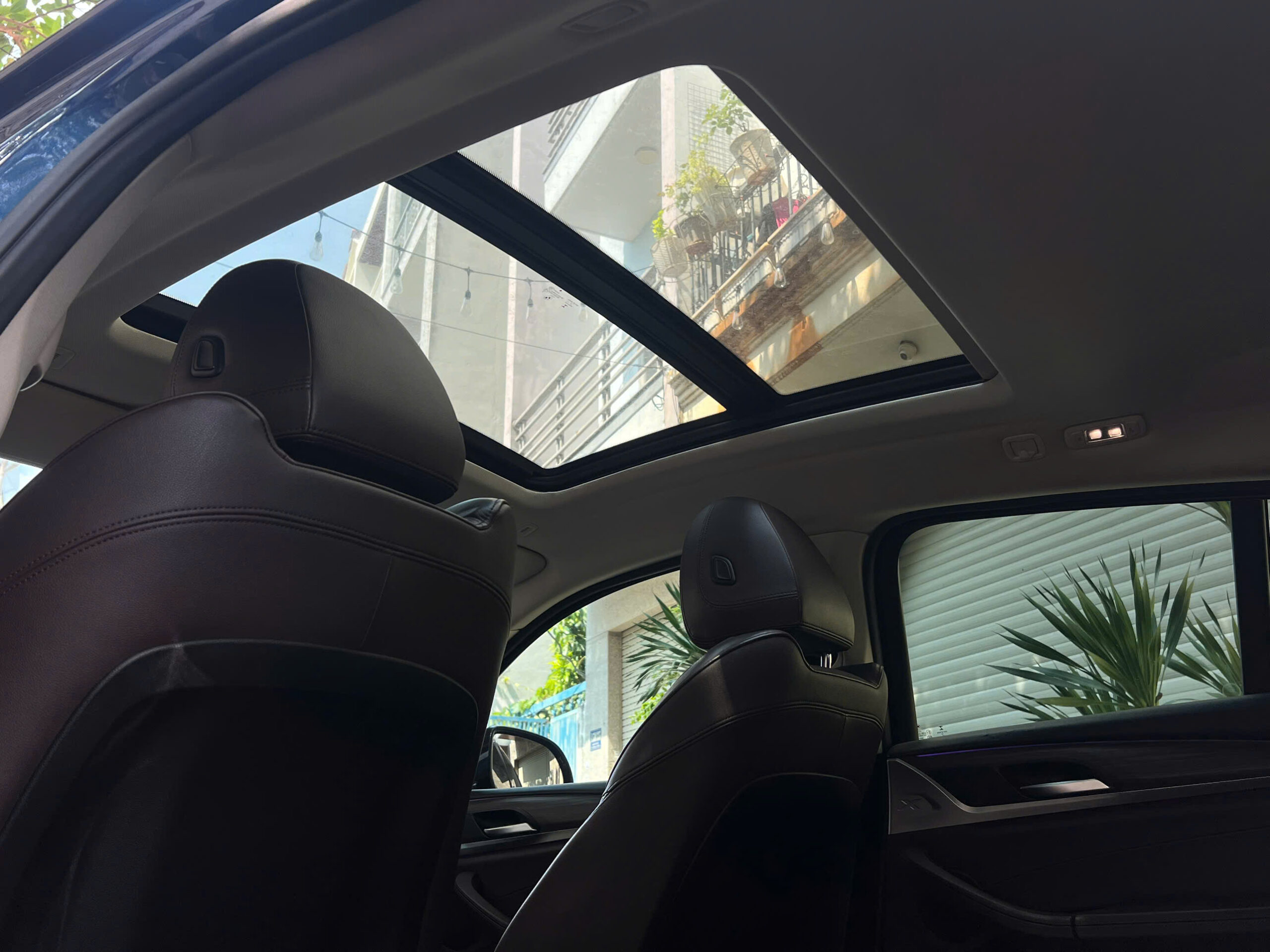 Thuê Xe Tự Lái BMW X4 tại TP.HCM