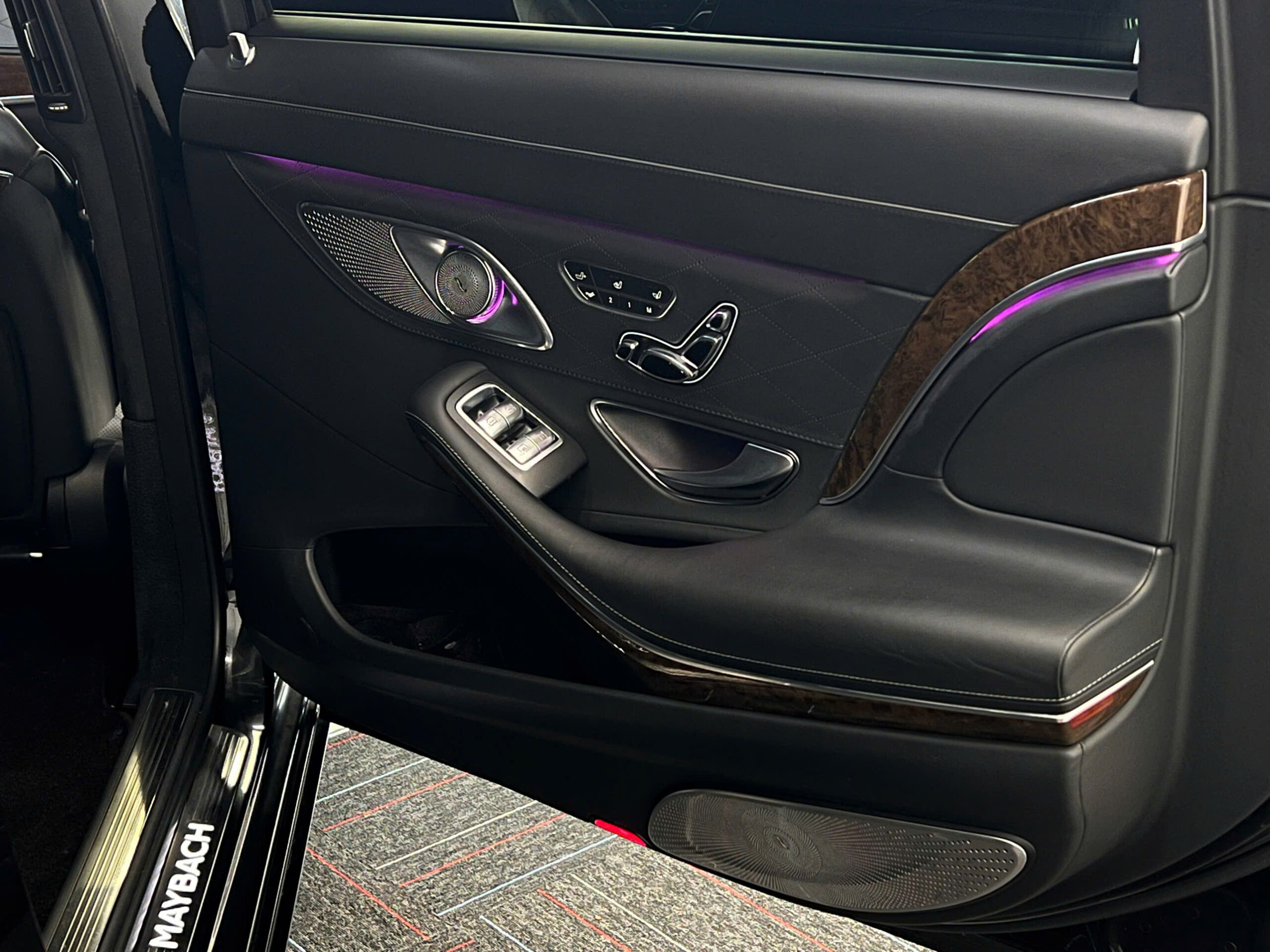 Cho Thuê Xe Maybach tại TP.HCM