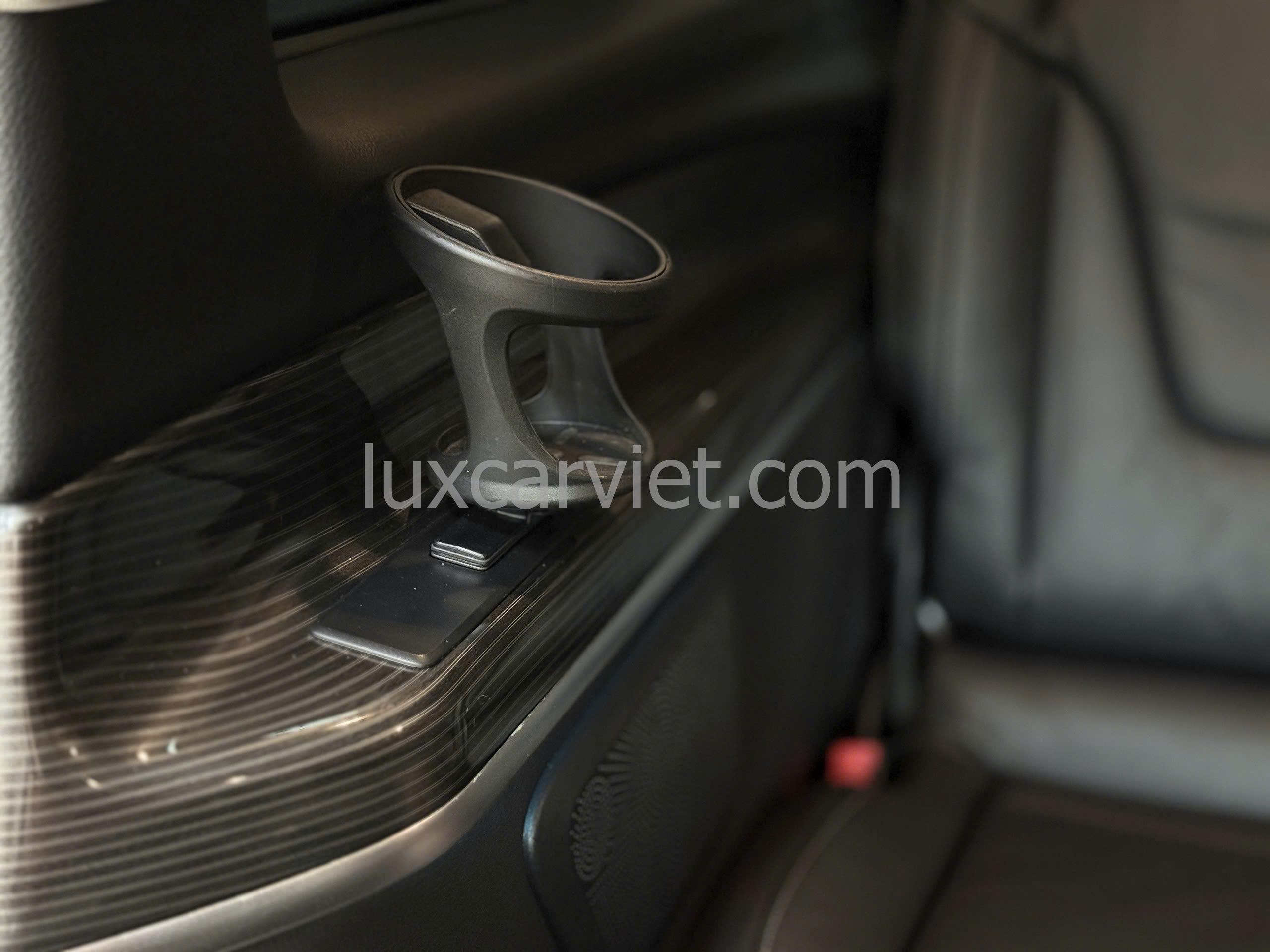 Cho Thuê Xe Mercedes-Benz V250 - Ảnh 10