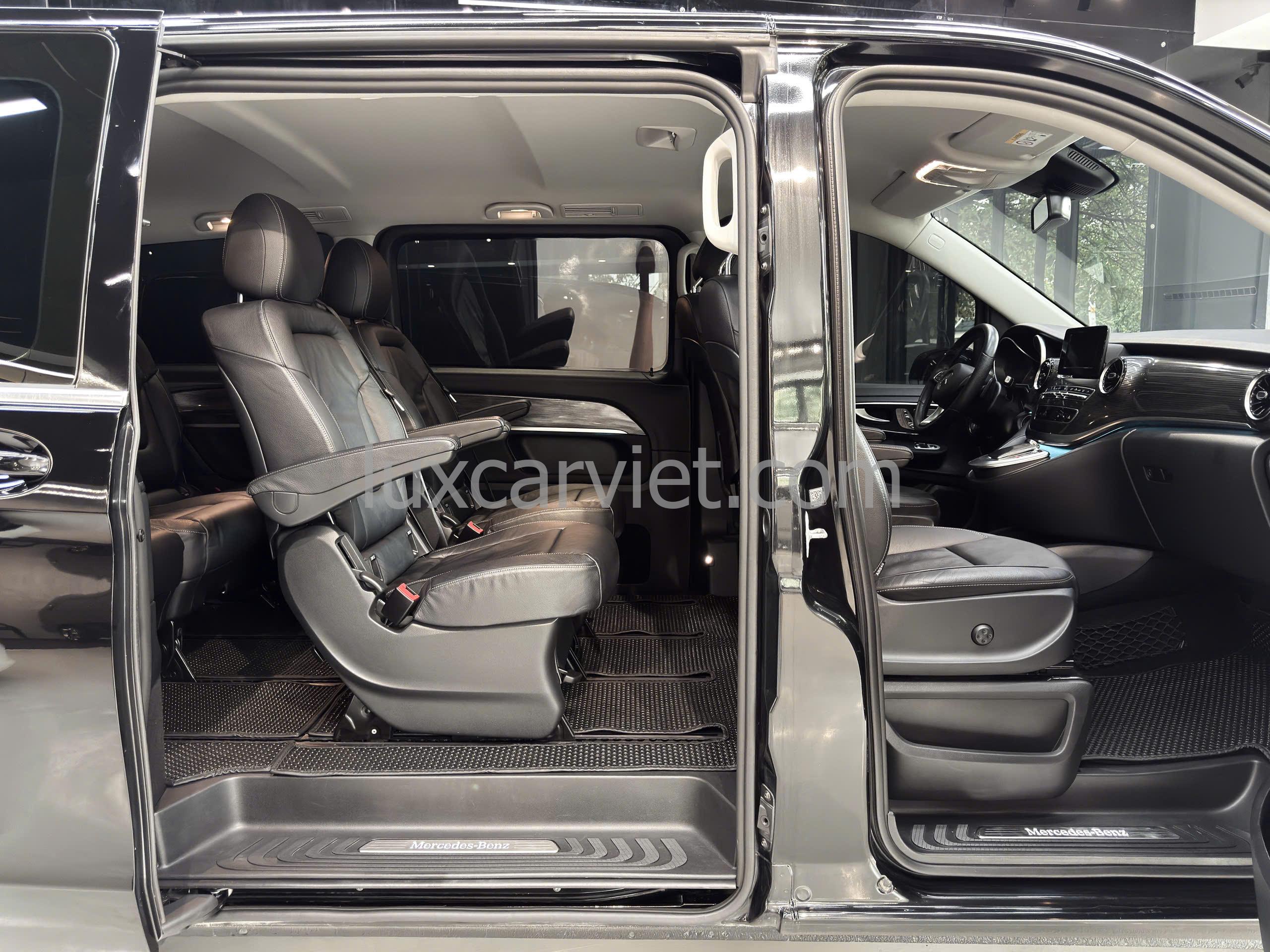 Cho Thuê Xe Mercedes-Benz V250 - Ảnh 6